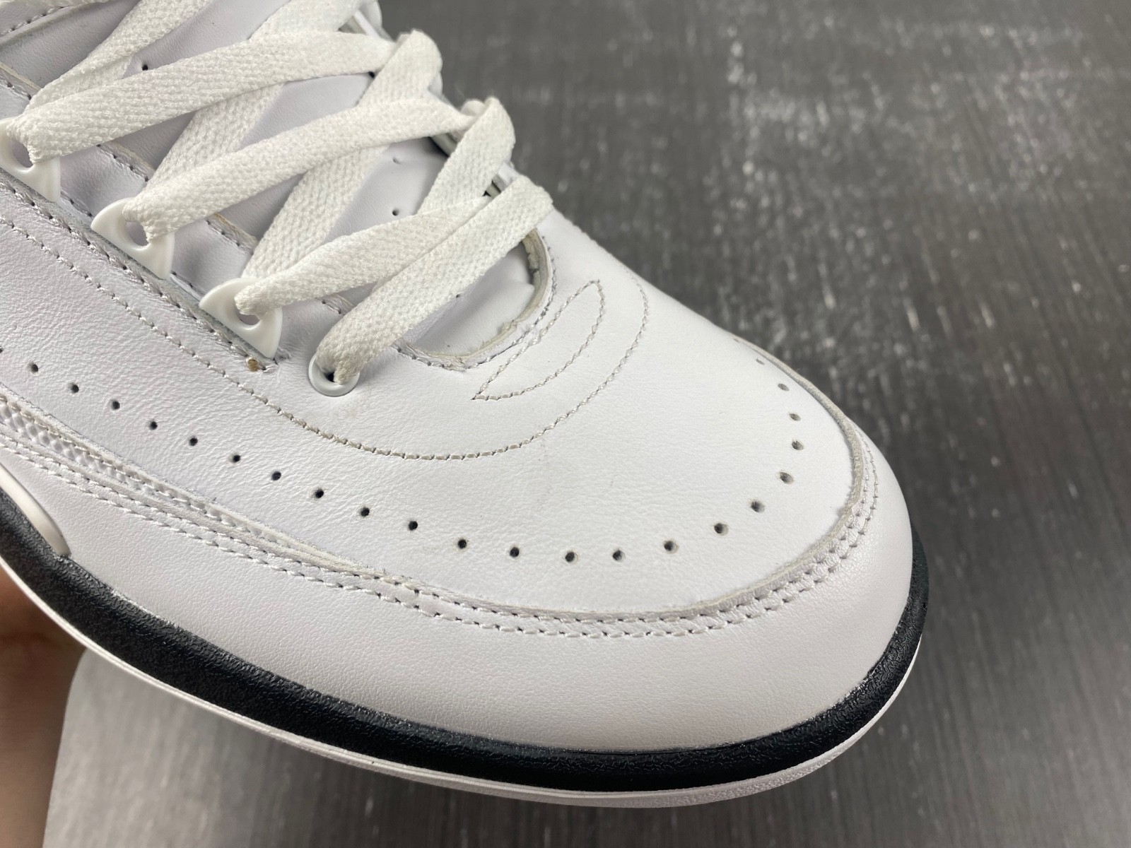 Air Jordan 2 Retro OG