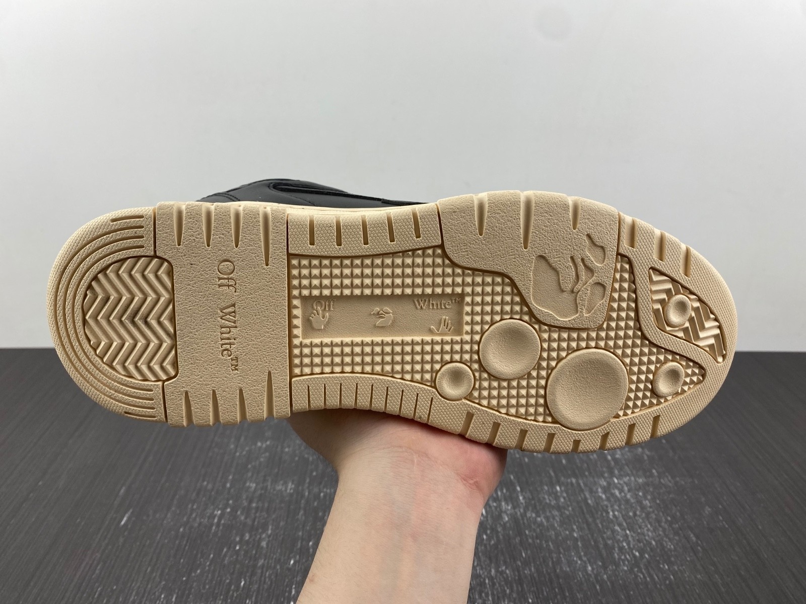 OFW Sneakers OW10041