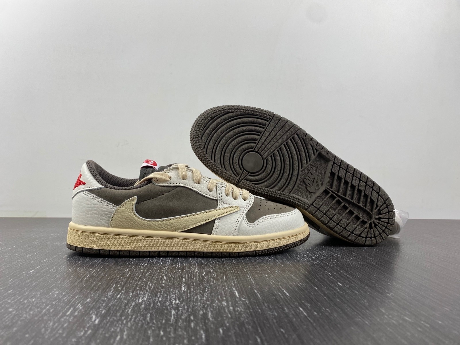 Kids Travis Scott x Air Jordan 1 OG Low DO5442-162