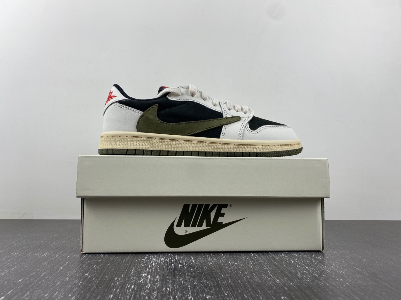 Kids Travis Scott x Air Jordan 1 OG Low DZ5909-106