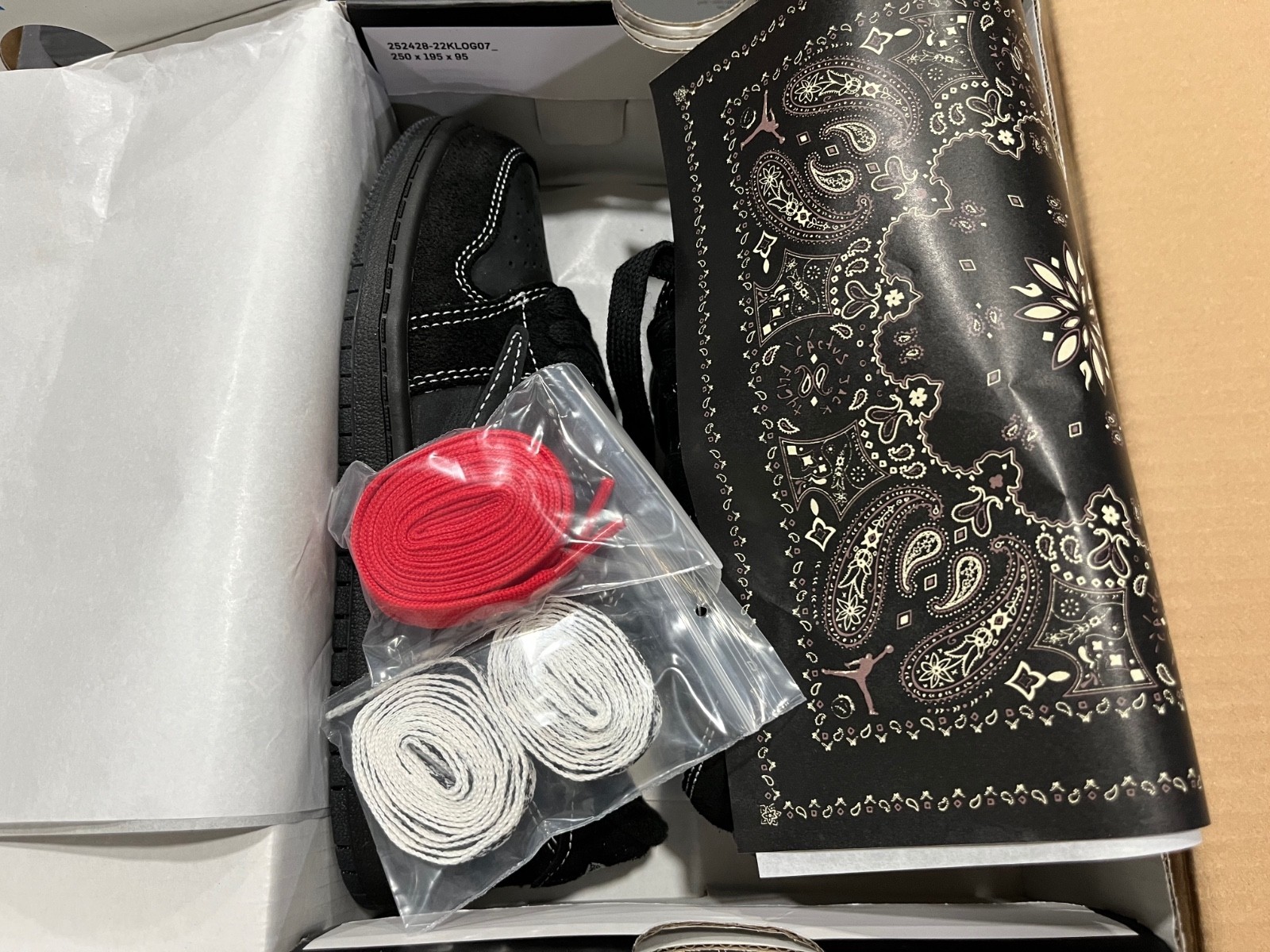 Kids Travis Scott x Air Jordan 1 OG Low DO5442-001