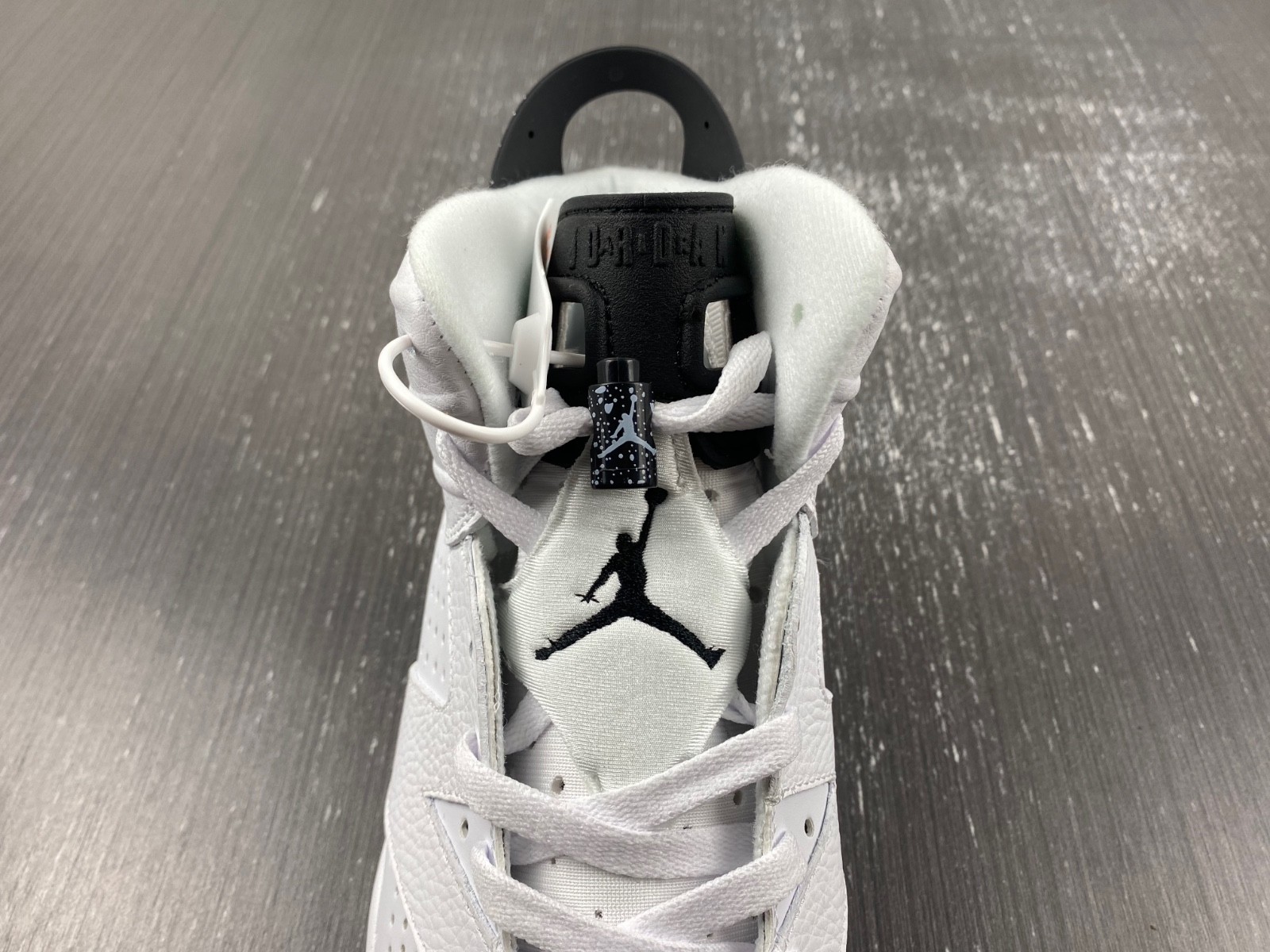 Air Jordan 6 "Reverse Oreo" CT8529-112