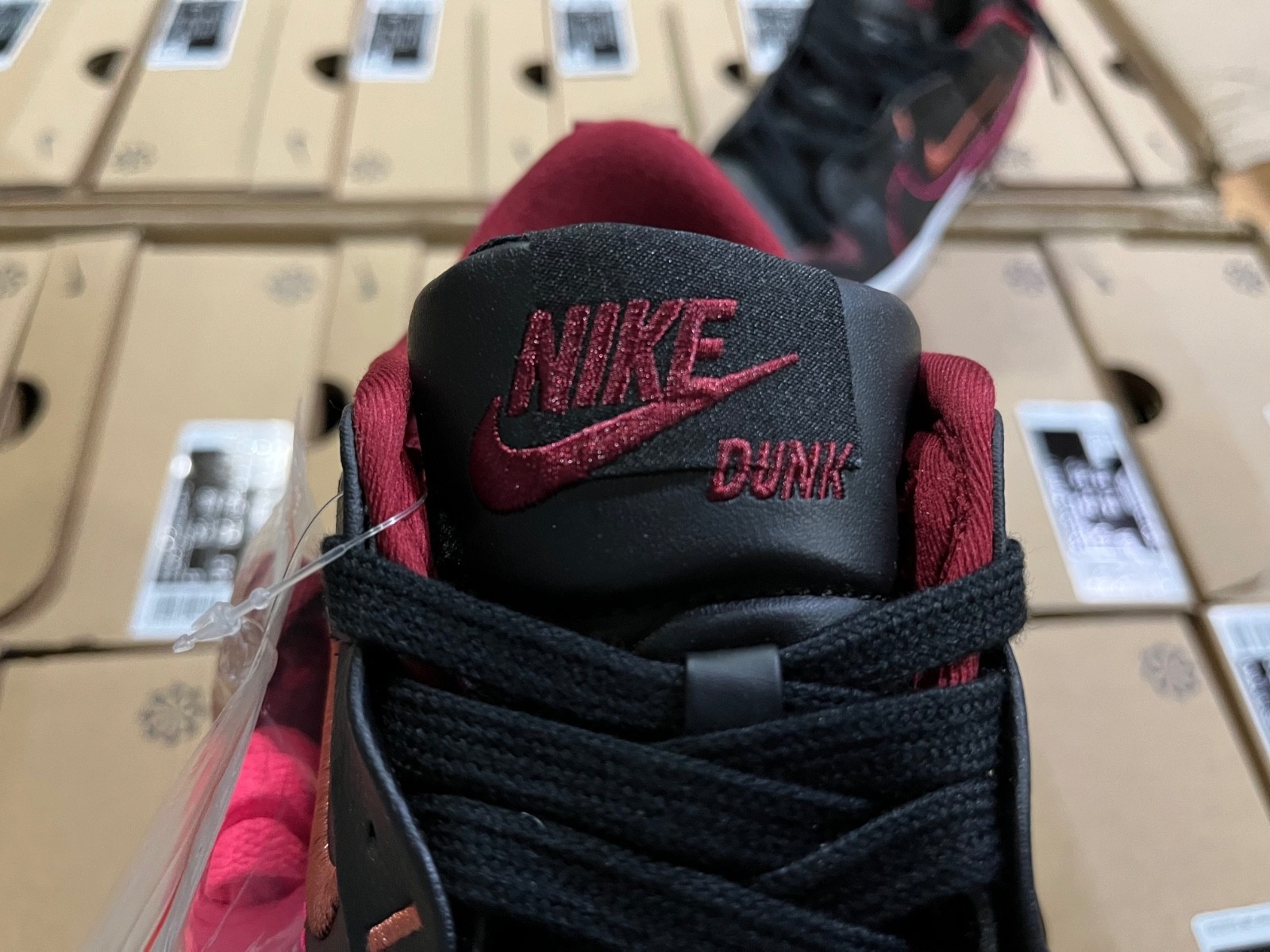 Nike WMNS Dunk Low Disrupt 2 Dark Beetroot DV4024-003