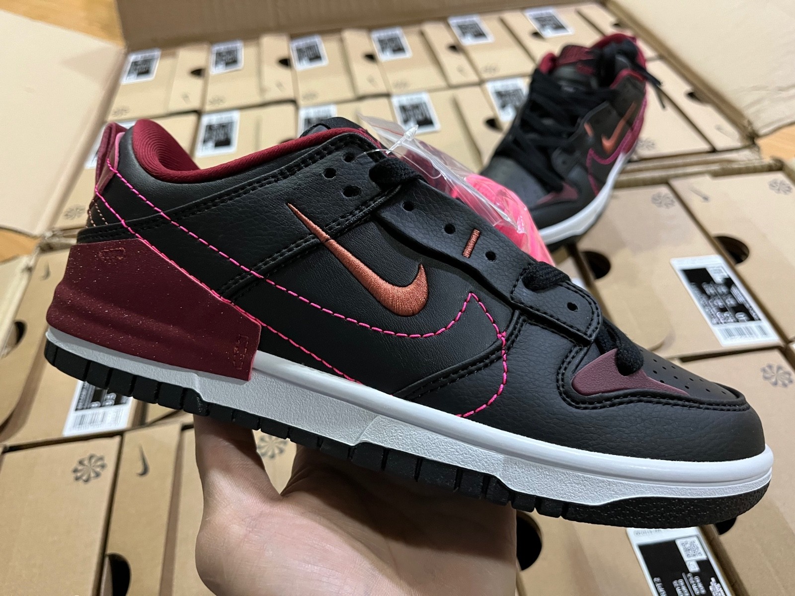 Nike WMNS Dunk Low Disrupt 2 Dark Beetroot DV4024-003