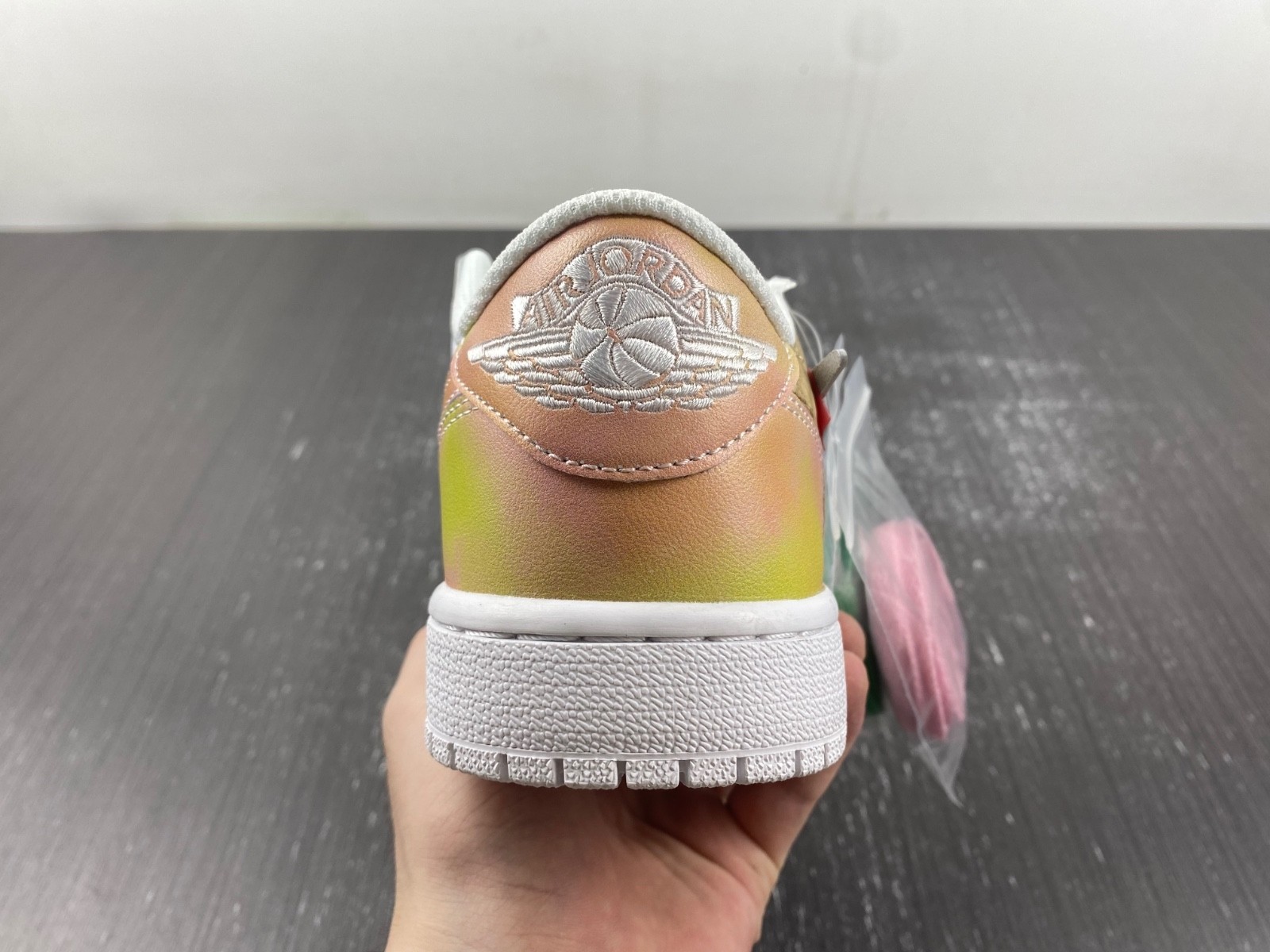 Air Jordan 1 x Off White Low Sneaker CZ0790-109