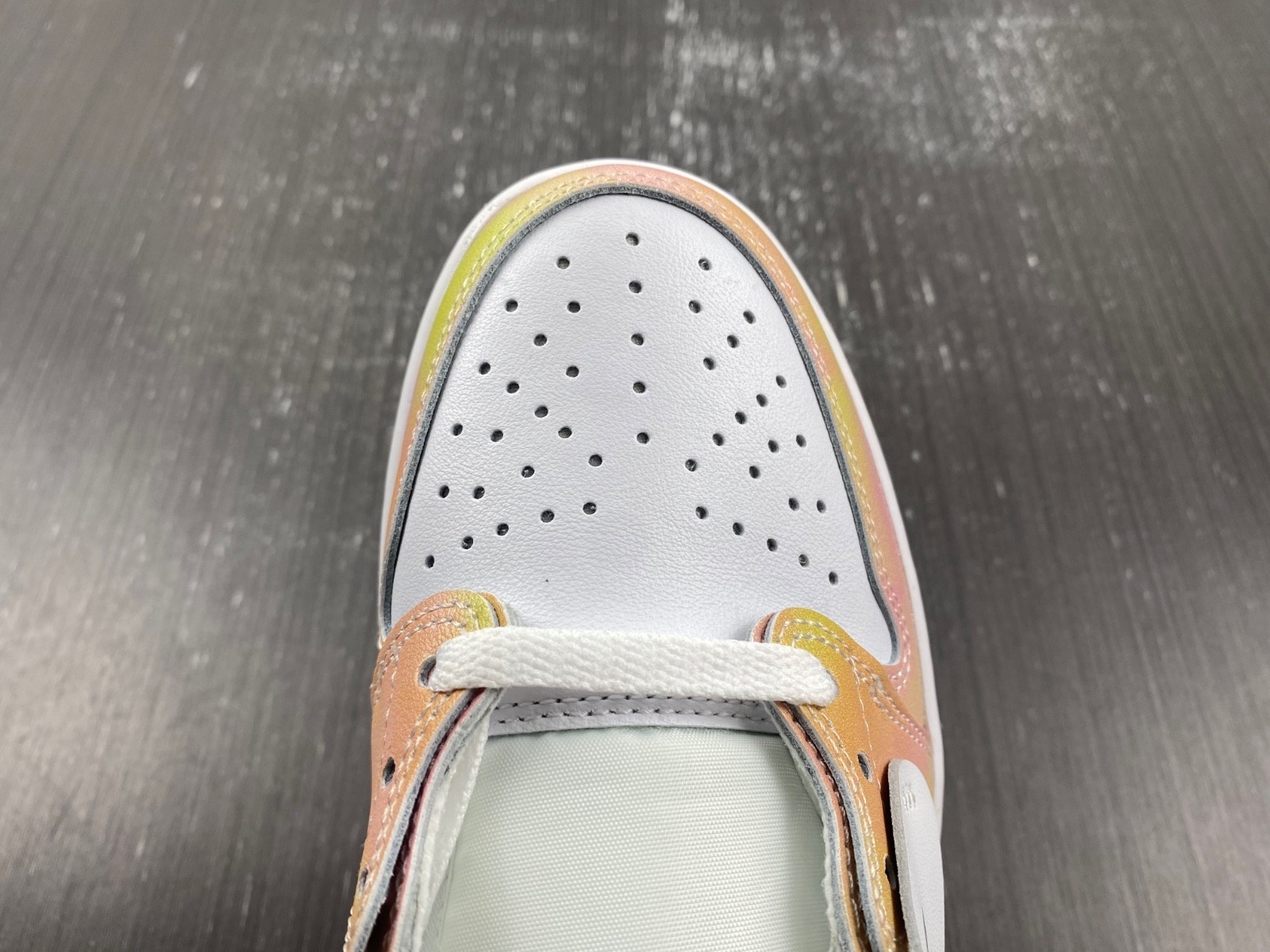 Air Jordan 1 x Off White Low Sneaker CZ0790-109