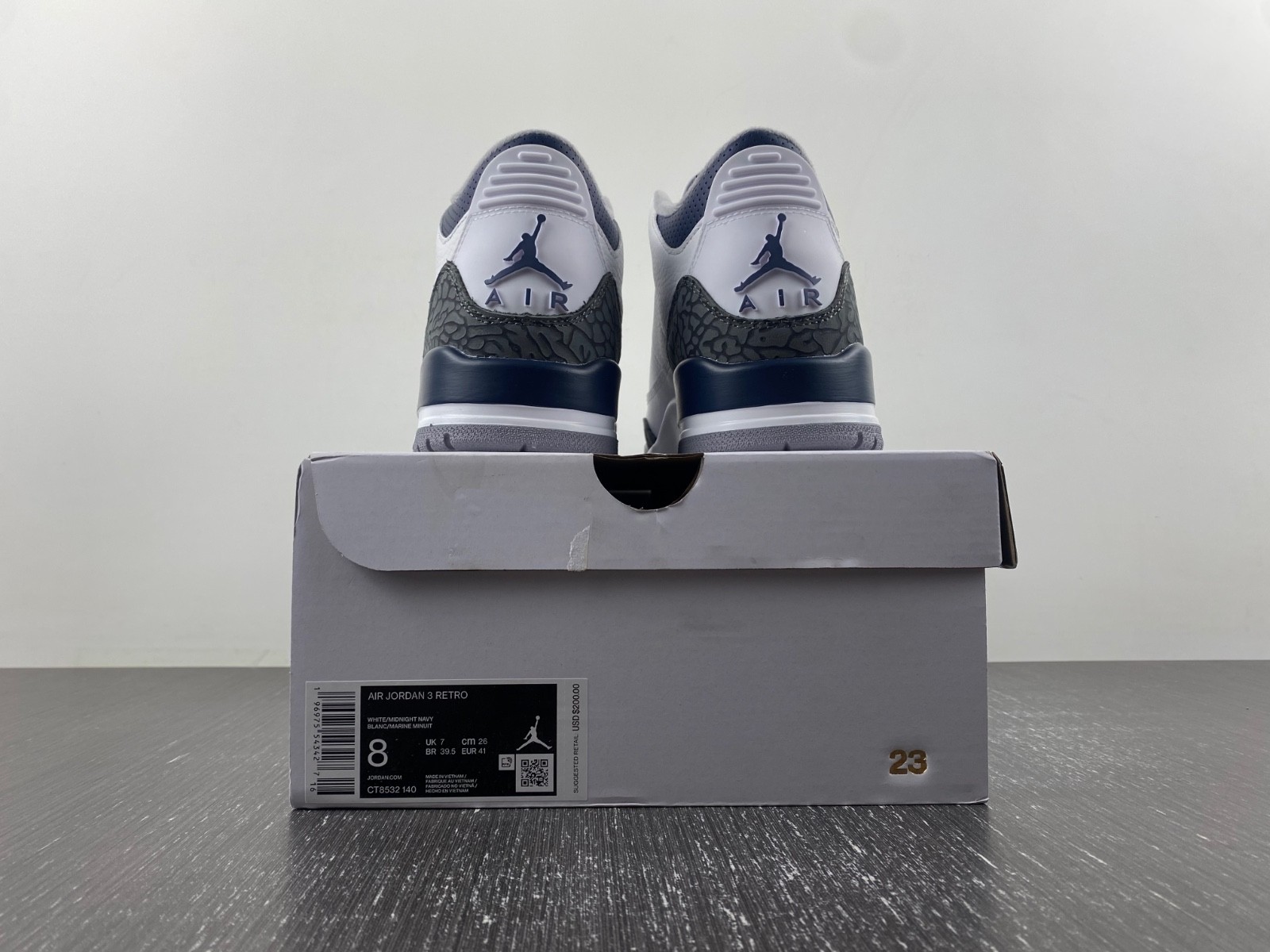 Air Jordan 3 “White/Navy” CT8532-140