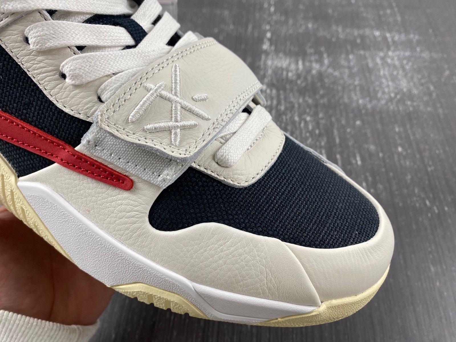 Travis Scott x Jordan Jumpman Jack TR University Red FZ8117-101