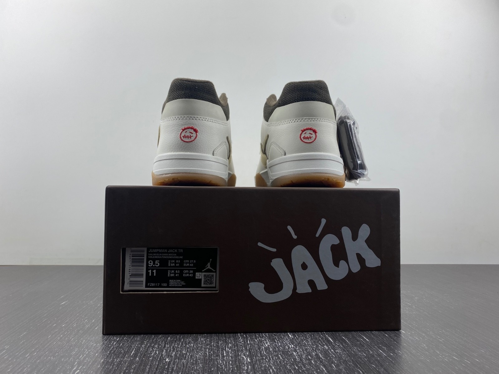 AJ1 Travis Scott x Jordan Cut The Check FZ8117-100