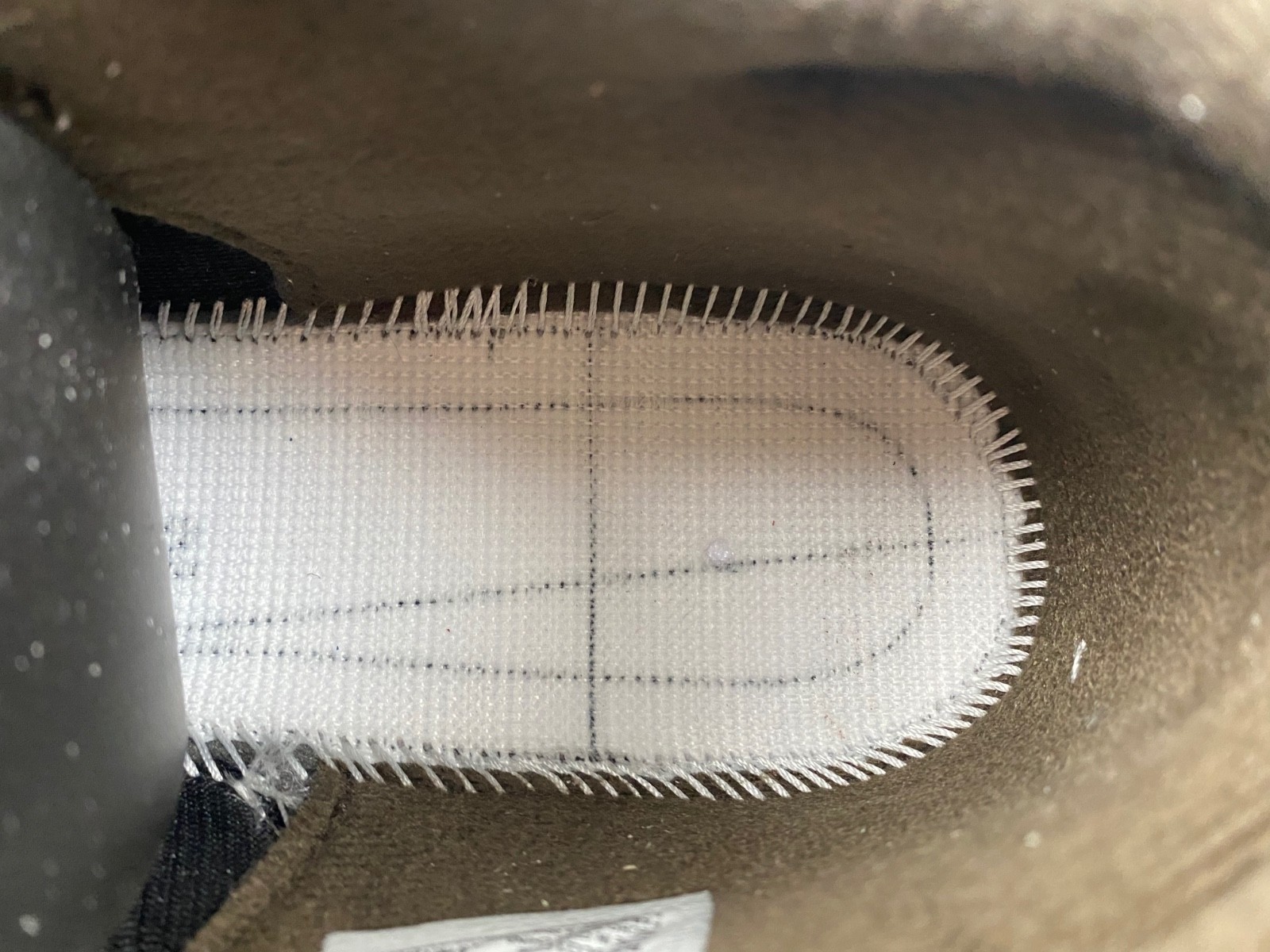 AJ1 Travis Scott x Jordan Cut The Check FZ8117-100