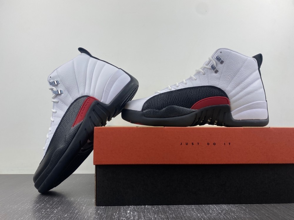 AIR JORDAN 12 RED TAXI CT8013-162