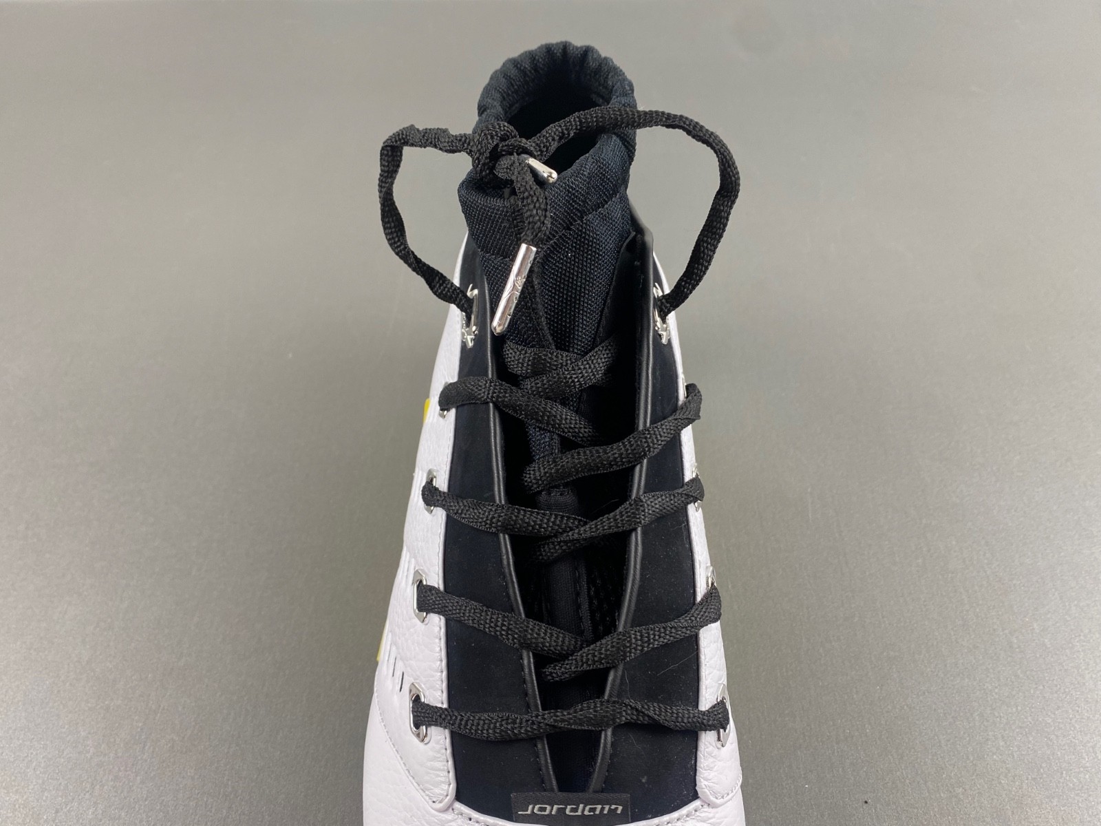 Air Jordan 17 Retro Low All-Star Lightning FJ0395-100