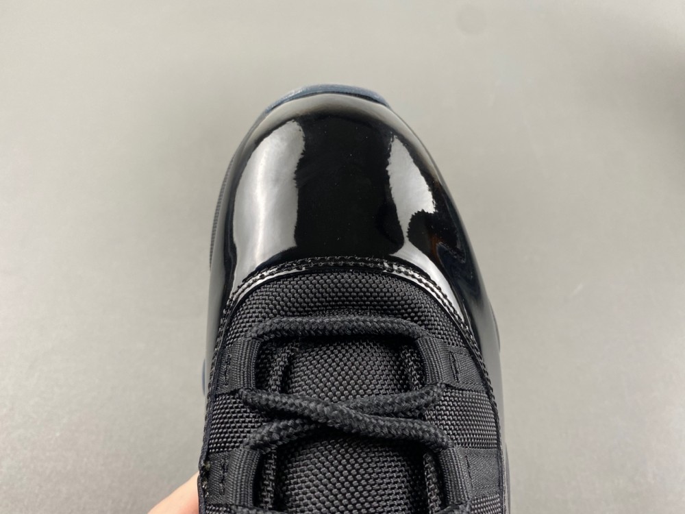Air Jordan 11 Retro “Gamma Blue” 378037-006