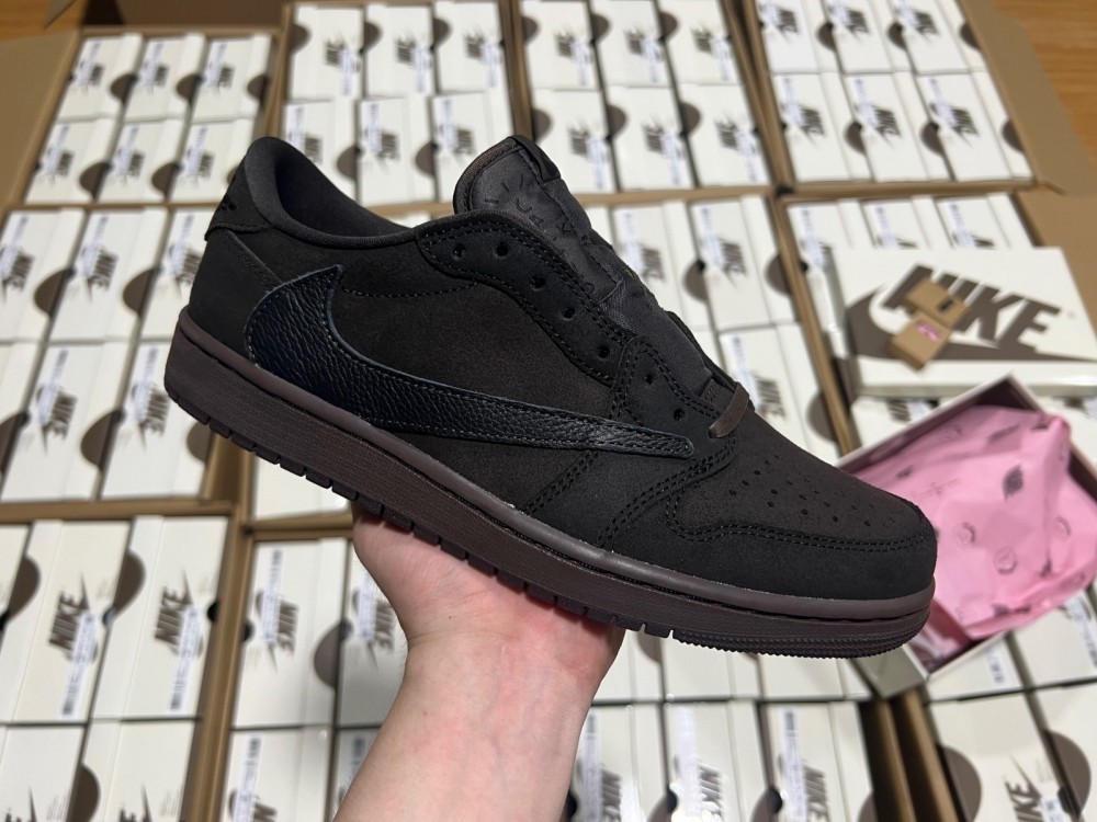 Travis Scott x Air Jordan 1 Low OG Velvet Brown DM7866-202