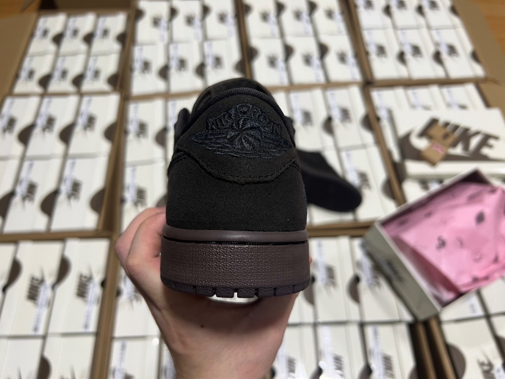 Travis Scott x Air Jordan 1 Low OG Velvet Brown DM7866-202