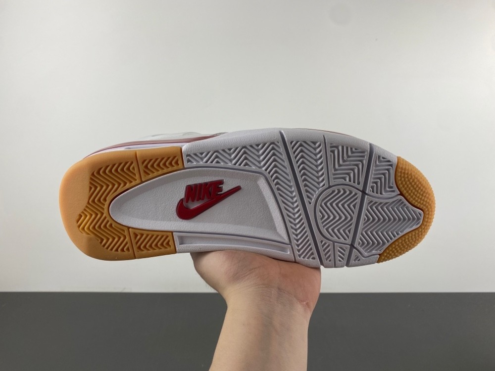 Nike SB X Air Jordan 4 Retro SP