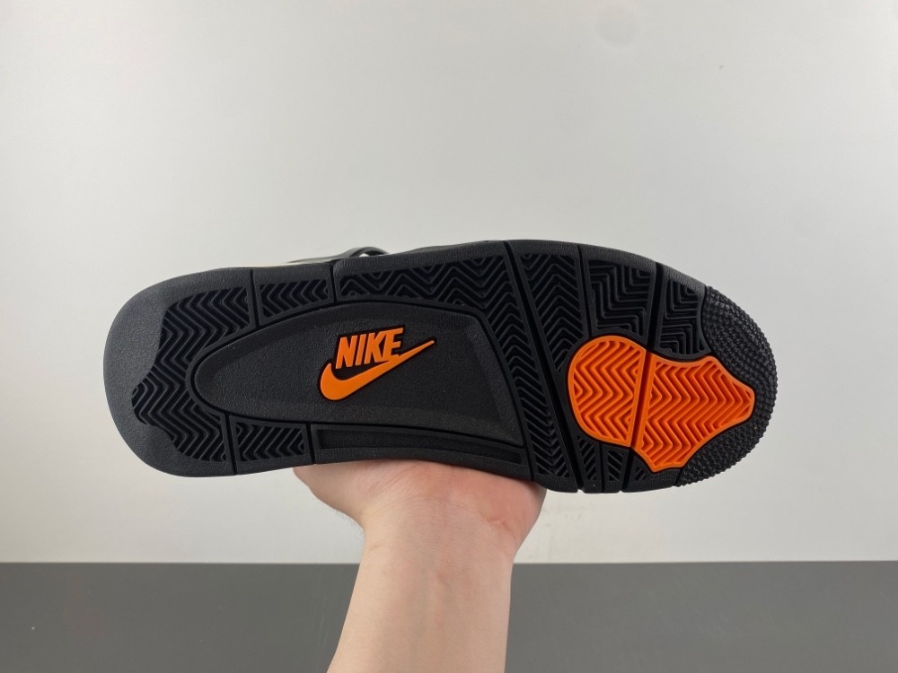 UNDEFEATED x Air Jordan 4 2025 IB1519-200