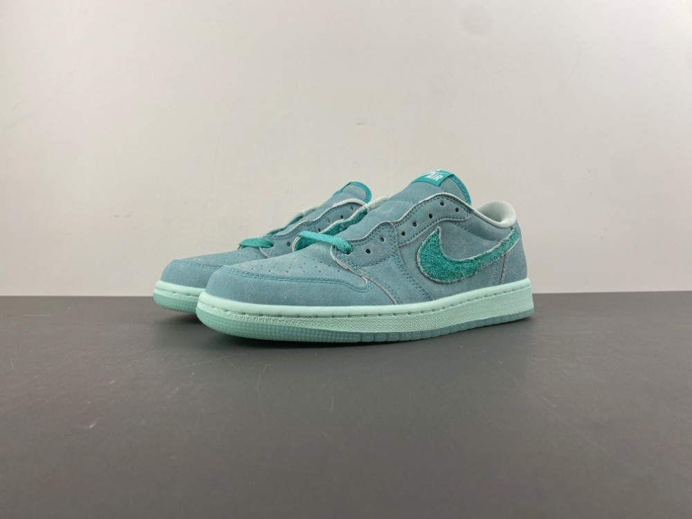 Air Jordan 1 Retro Low OG Washed Teal (Women