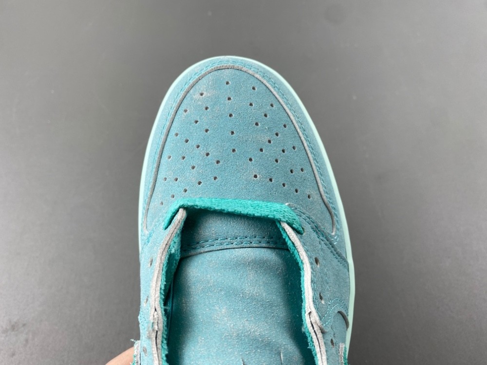 Air Jordan 1 Retro Low OG Washed Teal (Women