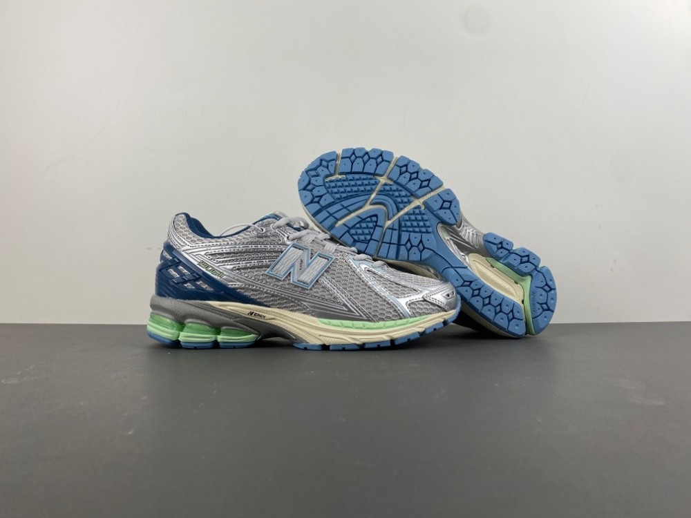 New Balance 1906R Silver Metallic Stillwater U1906RCR