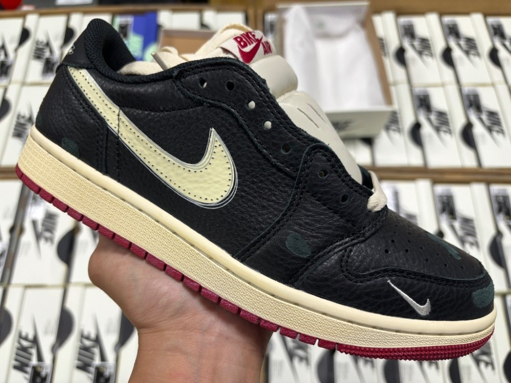 Nigel Sylvester x Air Jordan 1 Low IB8958-001