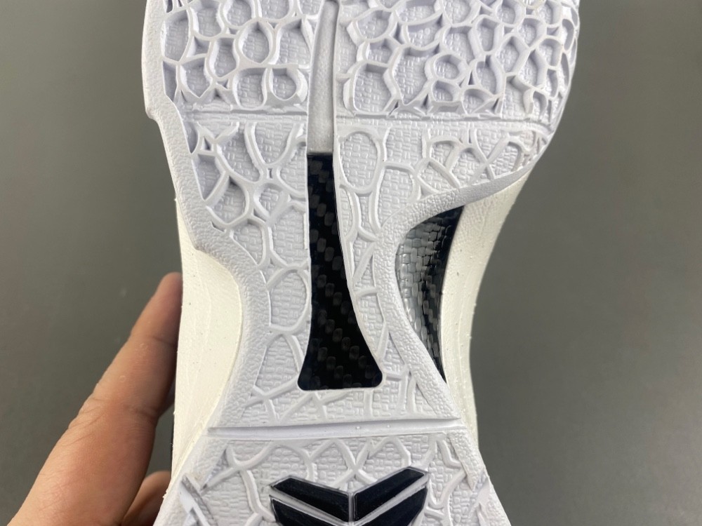 Caitlin Clark x Zoom Kobe 6 Protro 