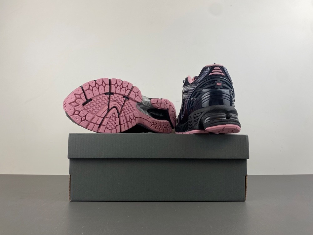 New Balance 1906R Pink Taffy U1906RCU