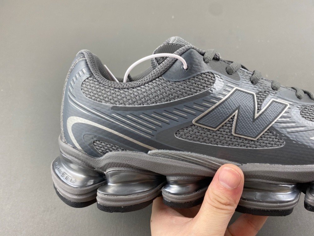 New Balance ABZORB 2000 Dark Grey | U2000ETA