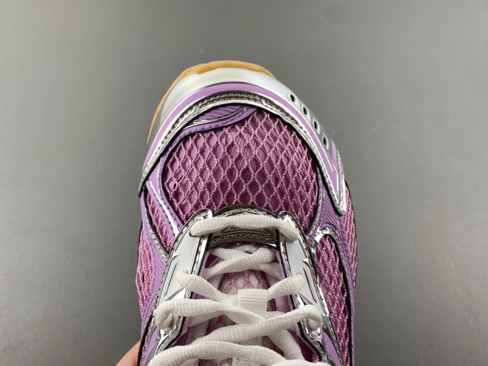 Bo*te*ga Ve*ne*ta Wmns Orbit Sneaker Gloss Silver 755915 V2X40 6151