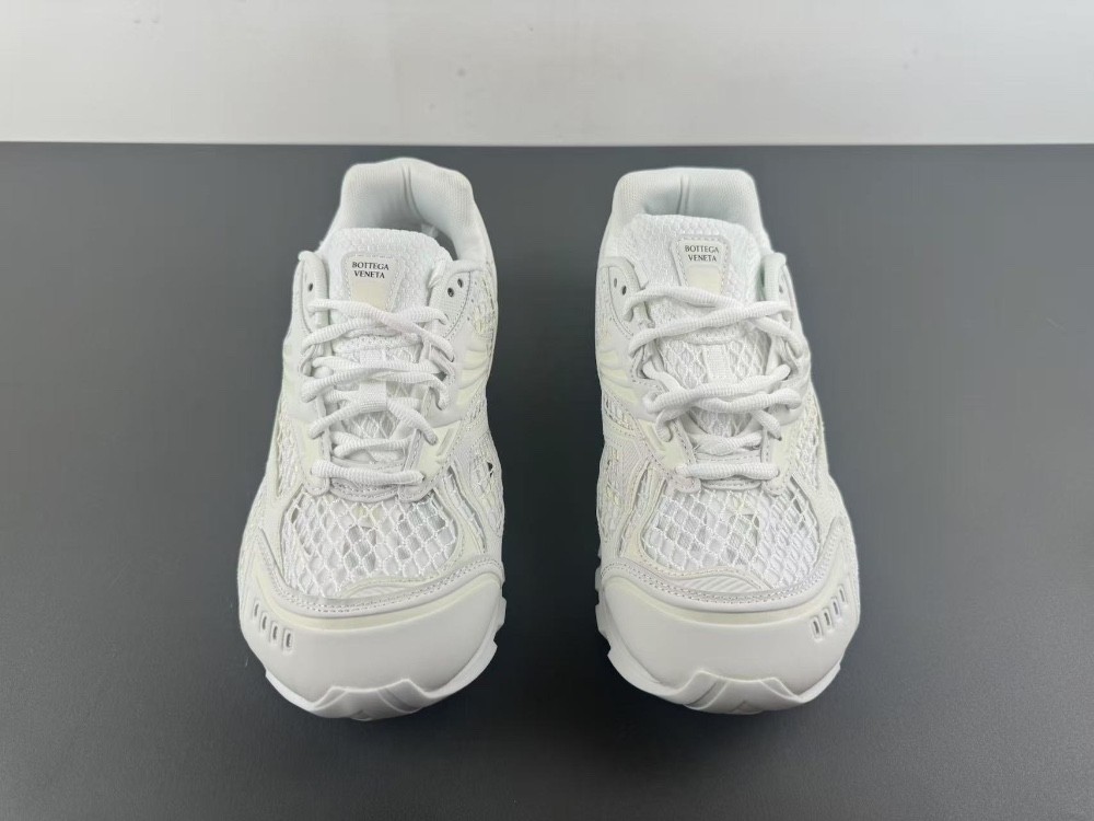 Bo*te*ga Ve*ne*ta Orbit Lace Up White (Women