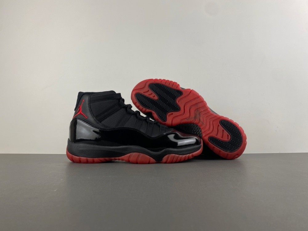 Air Jordan 11 Retro Red 378037-326