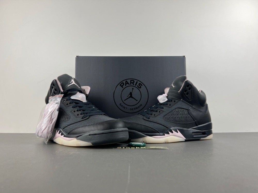 PSG x Air Jordan 5 Off Noir | HQ3004-001