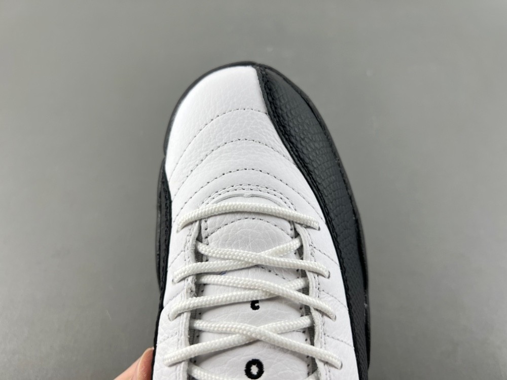 Air Jordan 12 Retro Taxi (GS) - 153265-117