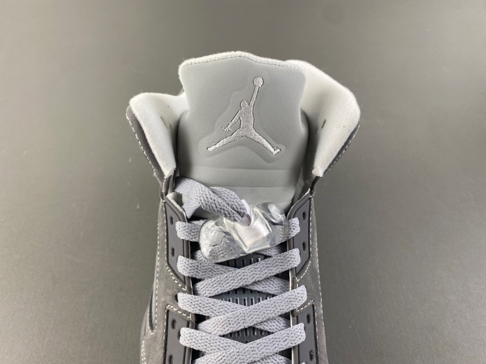Air Jordan 5 Retro Wolf Grey (2026) DD0587-002