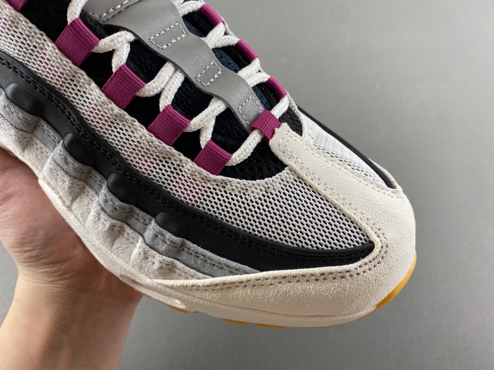 Nike SB x Air Max 95 "Cactus Flower" HF7545-100