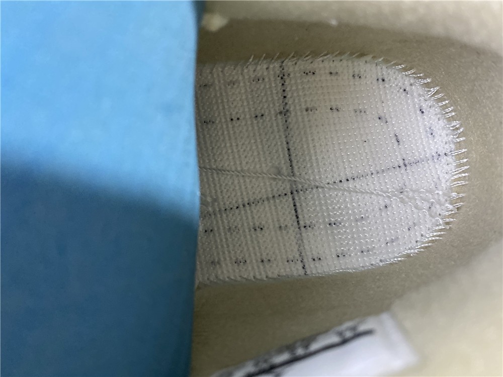 Air Jordan 4 GS Linen AJ4 487724-118