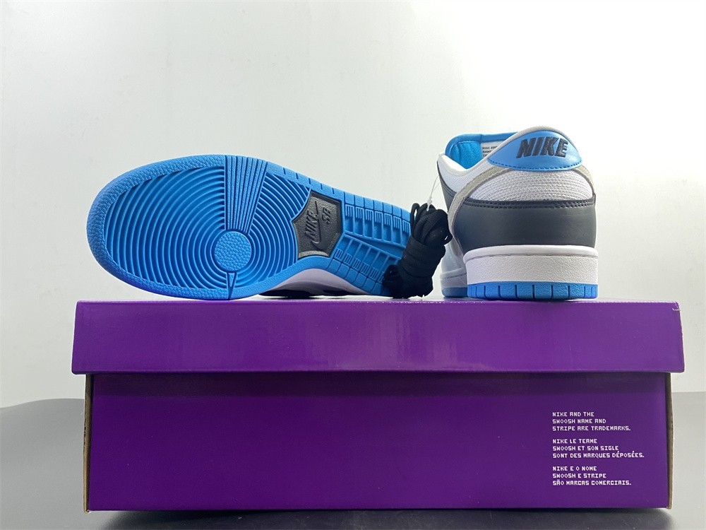 Nike SB Dunk Low Laser Blue BQ6817-101