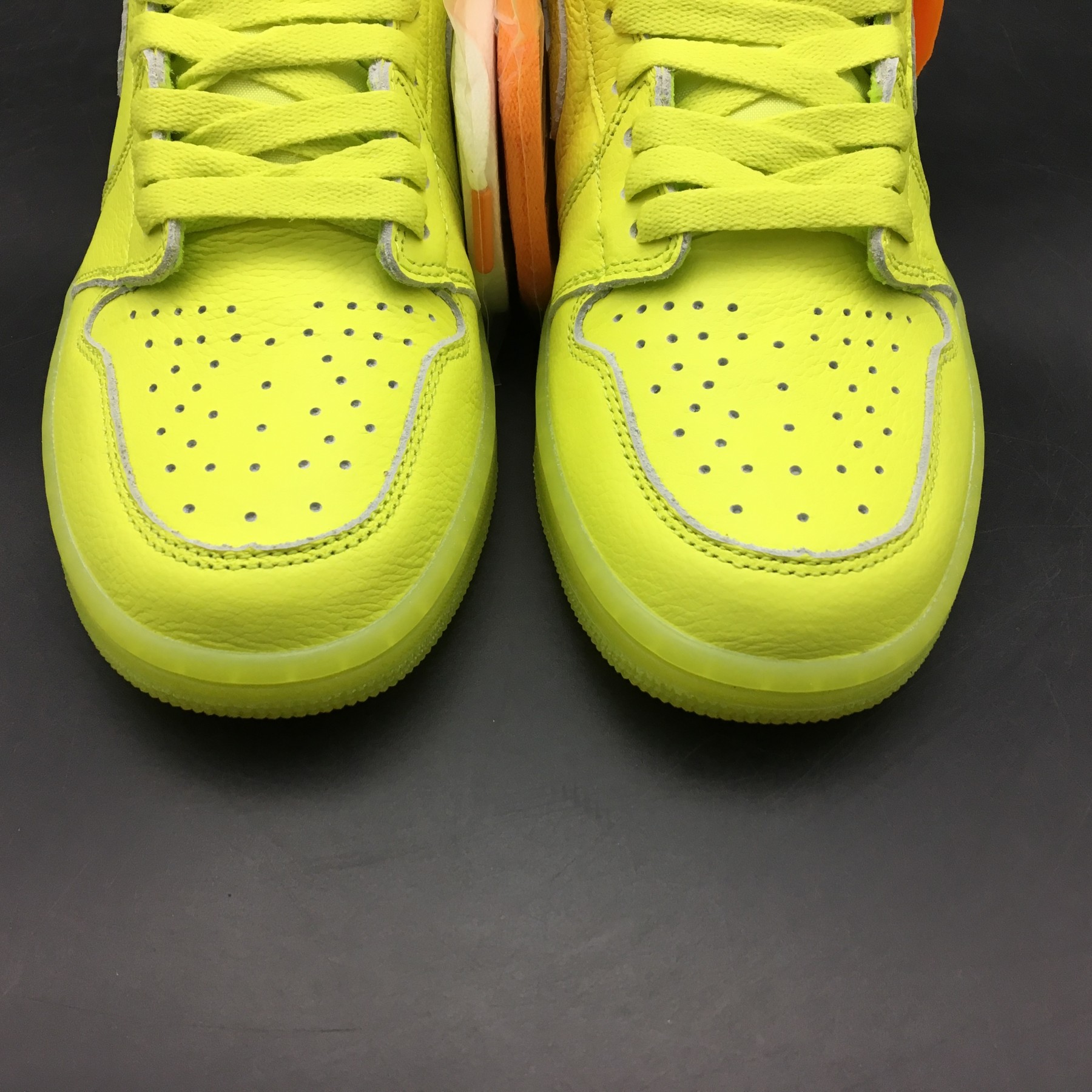 AIR JORDAN 1 RETRO HI “Gatorade”  Cyber mens AJ5997-345