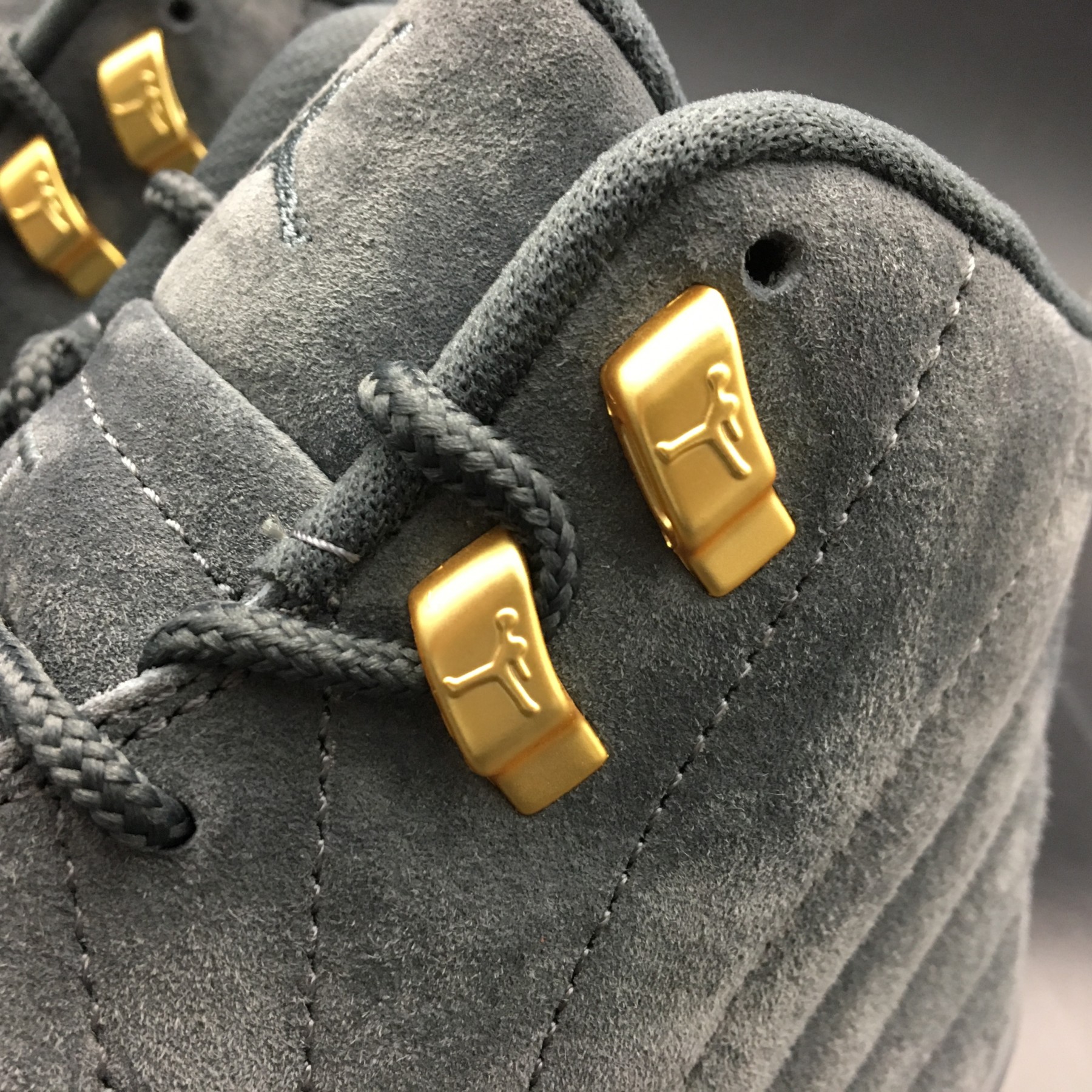 AIR JORDAN 12 RETRO "DARK GREY" 130690-005