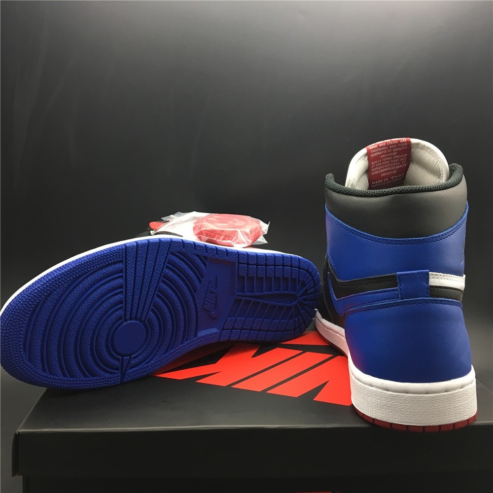AIR JORDAN 1 RETRO HIGH OG "TOP 3" 555088-026