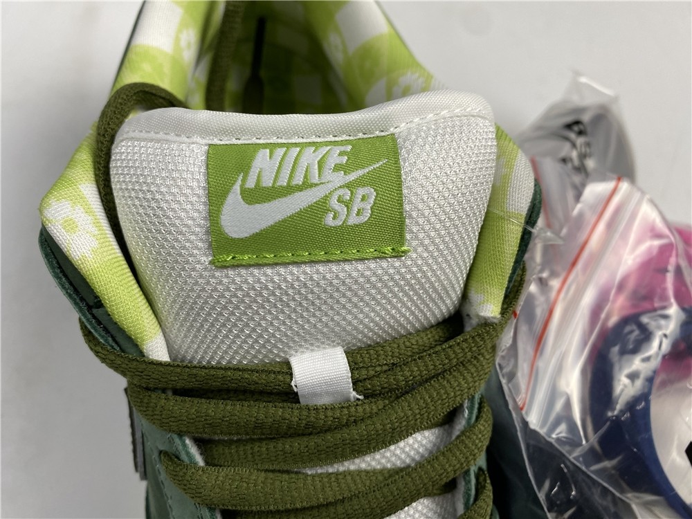 Nike SB Dunk Low x Concepts BV1310-337