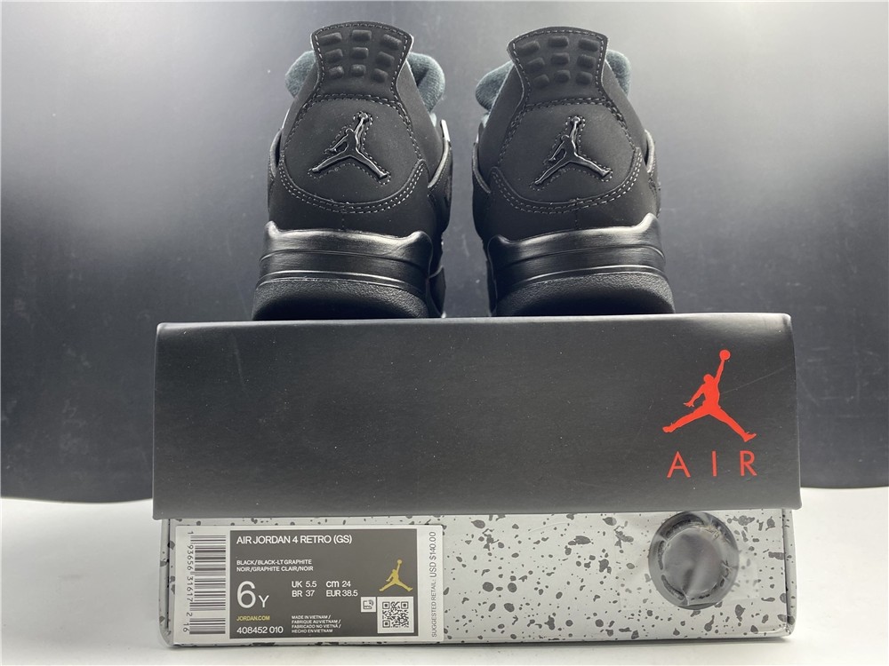 Air Jordan 4 Retro 