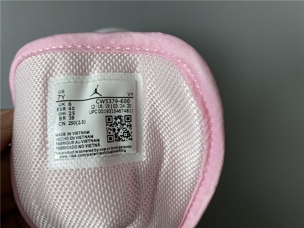 Air Jordan 1 Mid WMNS “Digital Pink” CW5379-600