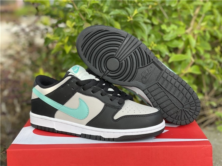 Nike Dunk Low Light Bone Tropical Twist - CW1590-003