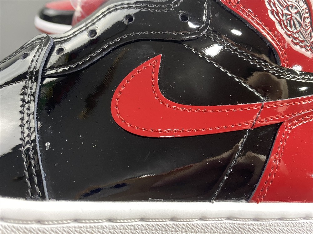 AIR JORDAN 1 HIGH OG