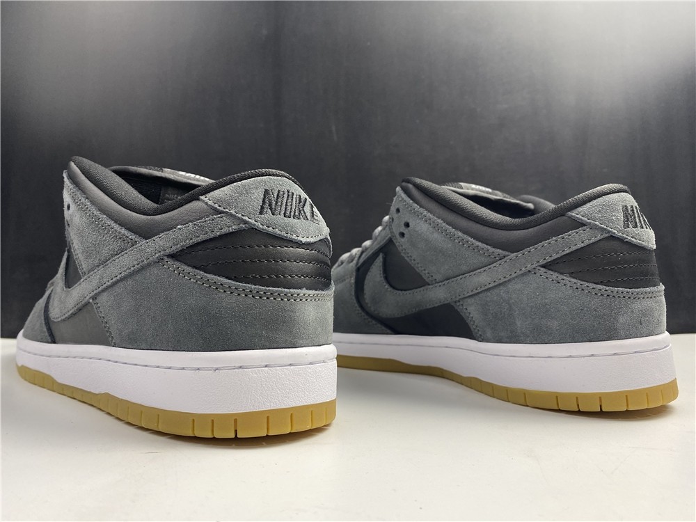 NIKE SB DUNK LOW TRD AR0778-001