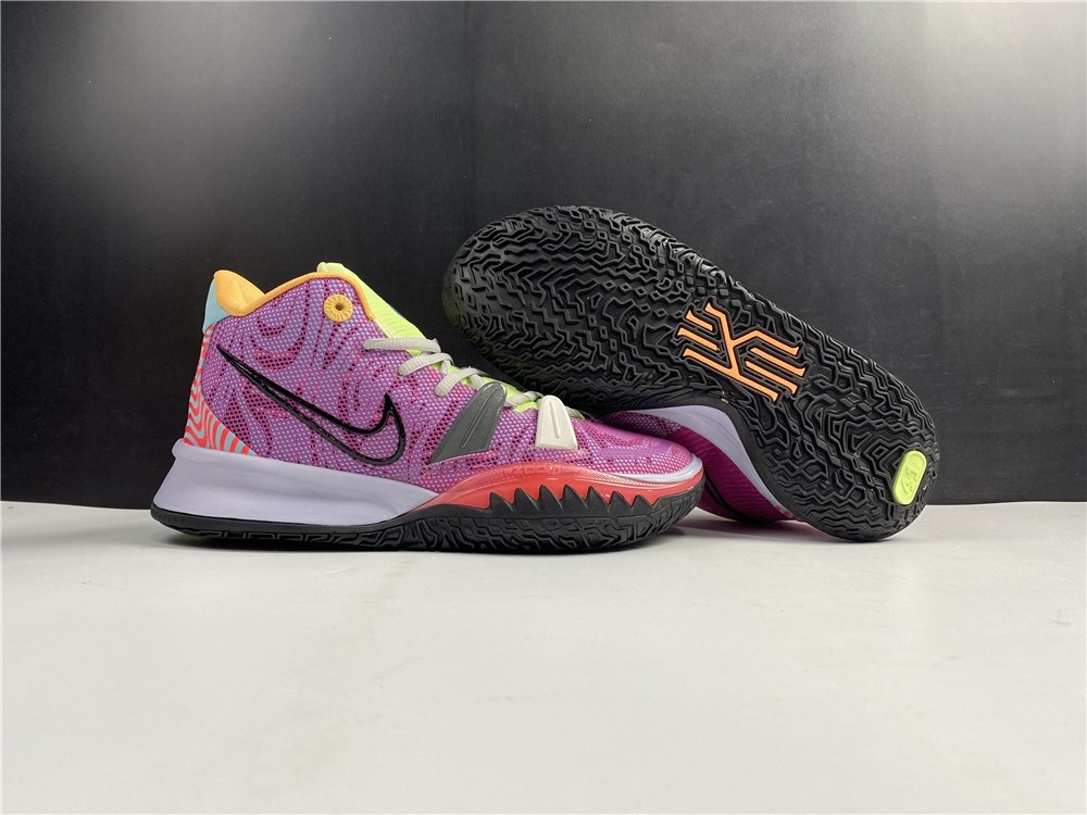 Nike KYPIE 7 EP DC0589-601