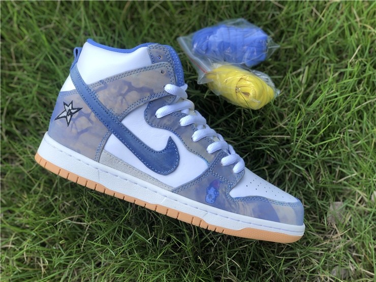Carpet Company x Nike SB Dunk High CV1677-100