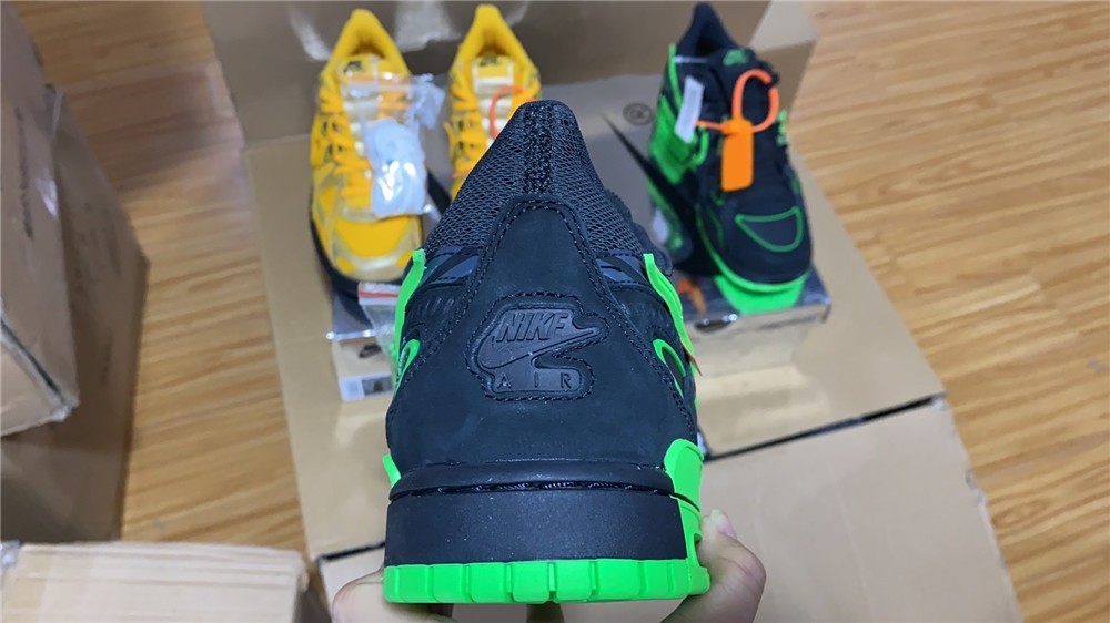 OFF-WHITE x Nike Air Rubber Dunk “Green Strike” CU6015-001
