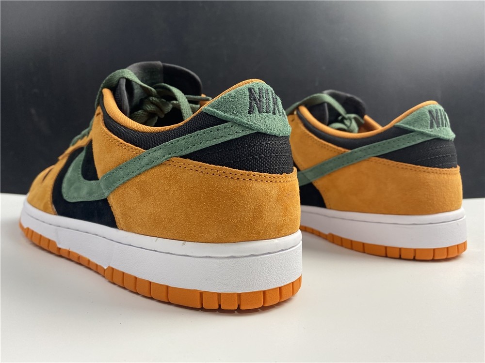 Nike Dunk Low SP “Ceramic” DA1469-001